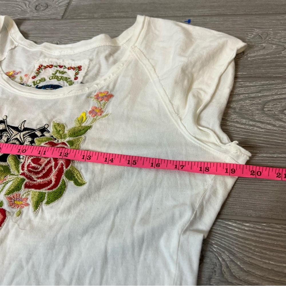 Johnny Was White Tee with Floral and Graphic Embroidery - Picture 5 of 7